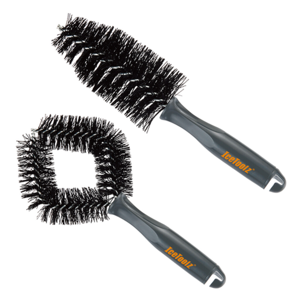 IceToolz Cleaning Brush Set of 2