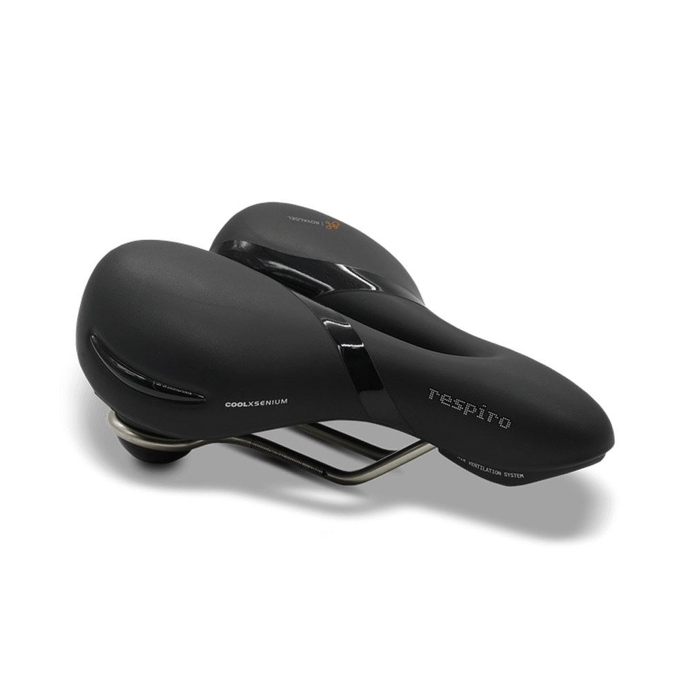 Selle Royal Saddle Respiro Relaxed Stracciatella Black